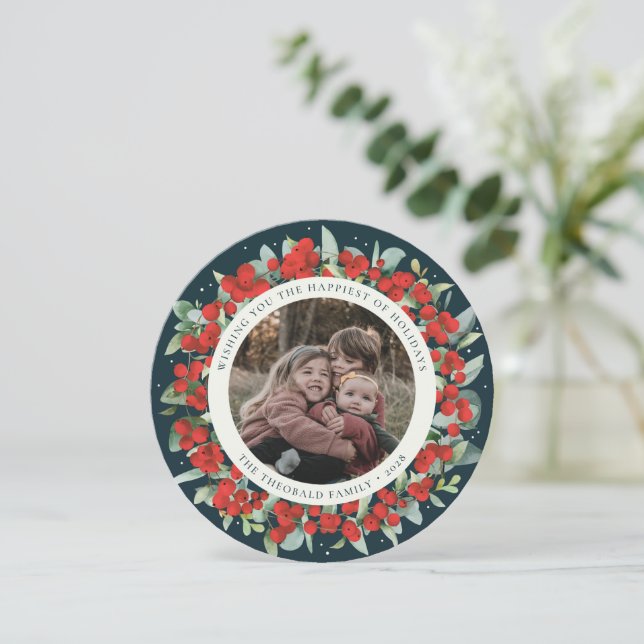 Cartes Pour Fêtes Annuelles Green Round/Square Red Berries+Eucalyptus Photo (Debout devant)