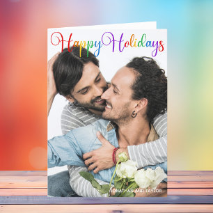 Cartes Pour Fêtes Annuelles Happy Holidays Rainbow Script LGBTQ Couple Photo