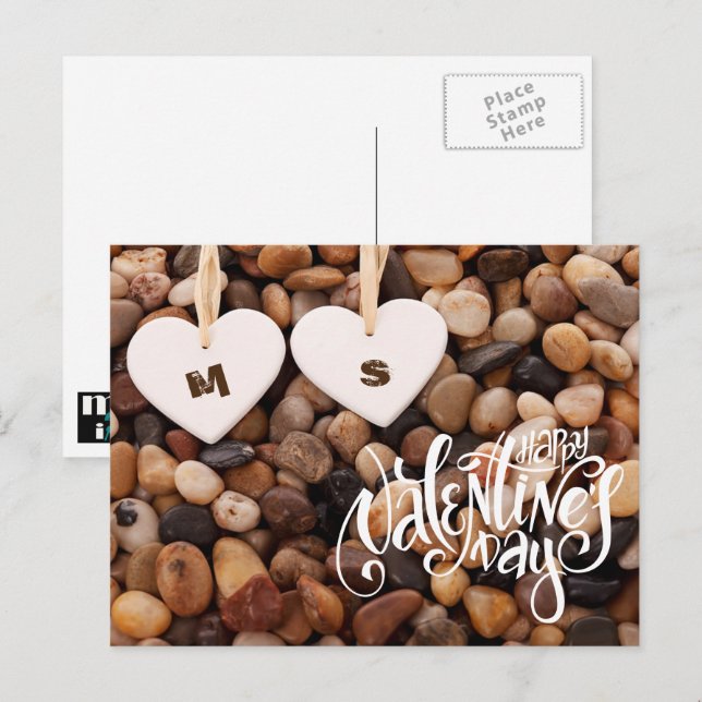 Cartes Pour Fêtes Annuelles Heureuse Sainte-Valentin. Deux coeurs sur la plage (Devant / Derrière)