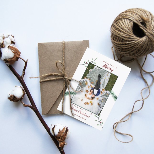 Cartes Pour Fêtes Annuelles Holly Branches Nouveaux mariés 1er Mariage de Noël (Créateur téléchargé)