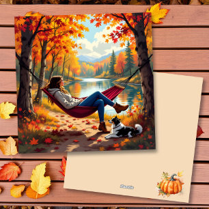 Cartes Pour Fêtes Annuelles Jolie scène d'automne avec femme et chien