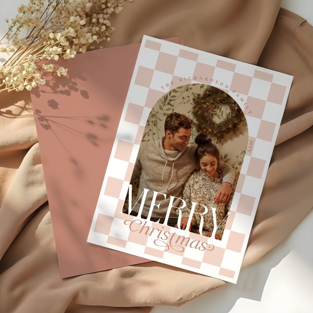 Cartes Pour Fêtes Annuelles Joyeux Noël Retro Checkerboard Arche photo (Merry Christmas Retro Checkerboard Arch Photo Holiday Card)