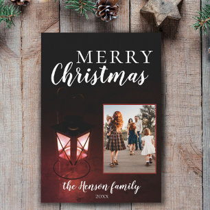 Cartes Pour Fêtes Annuelles Lanterne festive dans une photo de famille sombre 