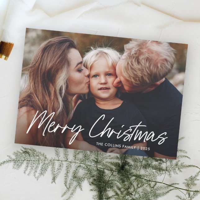 Cartes Pour Fêtes Annuelles Lettres modernes Joyeux Noël 2 Photo (Simple Hand Lettered Merry Christmas 2 Photo Holiday Card.)