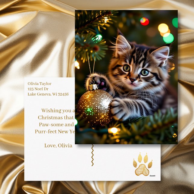 Cartes Pour Fêtes Annuelles Little Kitten on Christmas Tree Personalized (Créateur téléchargé)
