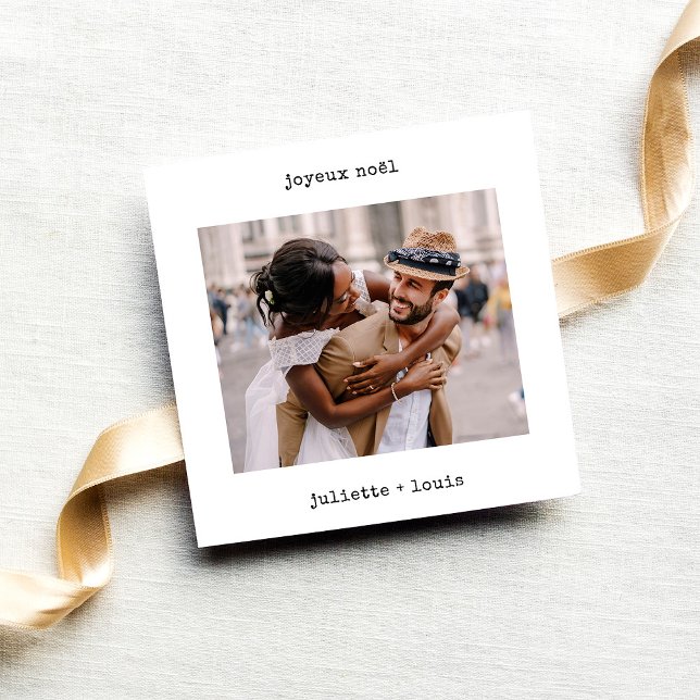 Cartes Pour Fêtes Annuelles Machine à écrire française | Joyeux Noël Photo de  (A stylish and chic, black and white French style Christmas card with your photo)