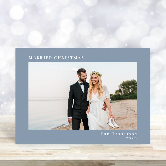 Cartes Pour Fêtes Annuelles Marié Noël 2 Photo Dusty Blue (A beautiful and unique photo card to announce your marriage to family + friends this holiday season)