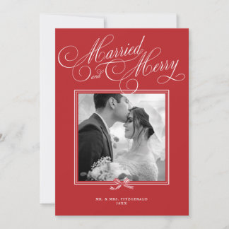 Cartes Pour Fêtes Annuelles Mariés et Joyeux Rouge Élégant Script Photo