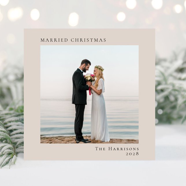 Cartes Pour Fêtes Annuelles Minuscule photo moderne Marié Noël Taupe (A beautiful and unique photo card to announce your marriage to family + friends this holiday season)