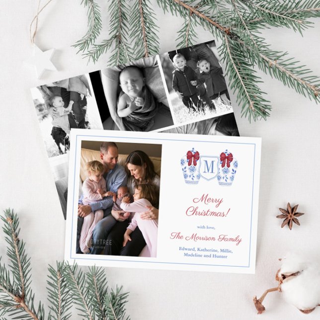 Cartes Pour Fêtes Annuelles Monogramme Rouge Bleu Photo Collage Joyeux Noël (Elegant blue and white chinoiserie vase monogram christmas holiday card with photo collage reverse)