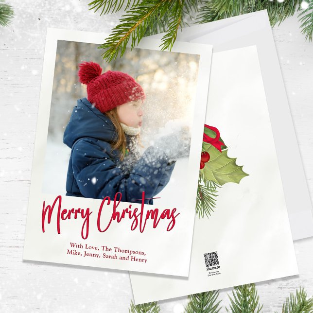 Cartes Pour Fêtes Annuelles Noël Vacances hiver Végétation Holly Photo (Merry Christmas Holly red calligraphy script and greenery photo card.)