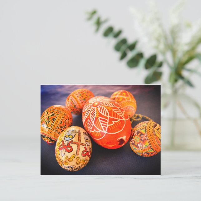 Cartes Pour Fêtes Annuelles Oeuf de Pâques ukrainien (Debout devant)