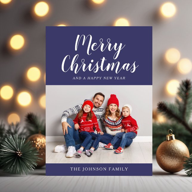 Cartes Pour Fêtes Annuelles Photo de Noël en bleu marine (Modern Navy Blue Script Christmas Photo Holiday Card)