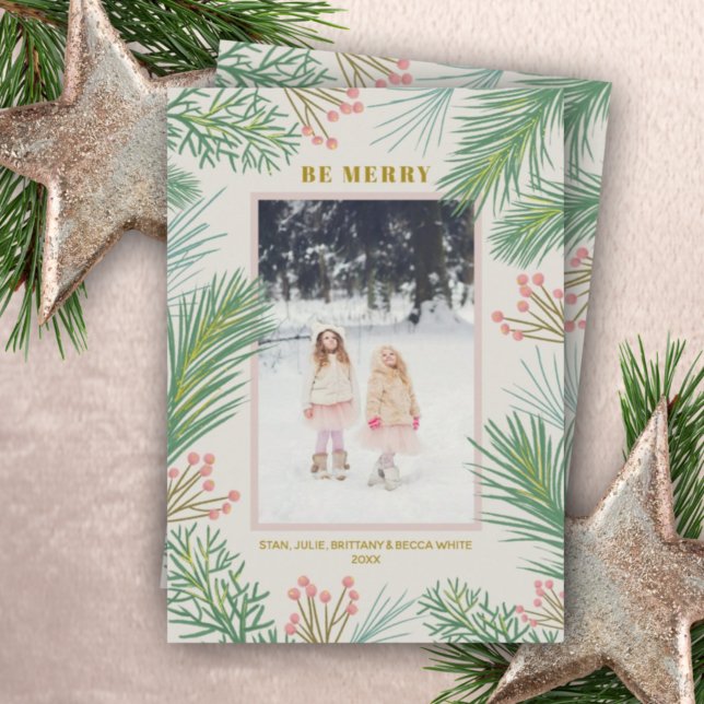Cartes Pour Fêtes Annuelles Pines Berries Photo de Noël (Créateur téléchargé)