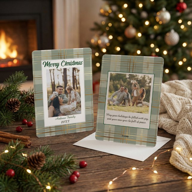 Cartes Pour Fêtes Annuelles Plaid Christmas Card with Family Photo (Créateur téléchargé)