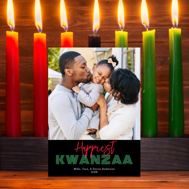Cartes Pour Fêtes Annuelles Red Black Green Happiest Kwanzaa Stripe Photo (Créateur téléchargé)
