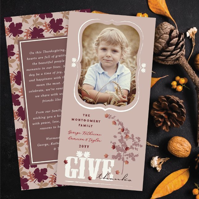 Cartes Pour Fêtes Annuelles Remerciements Falling Feuille Thanksgiving Photo (Give Thanks Falling Leaves Thanksgiving Photo Holiday Card @ fat_fa_tin)
