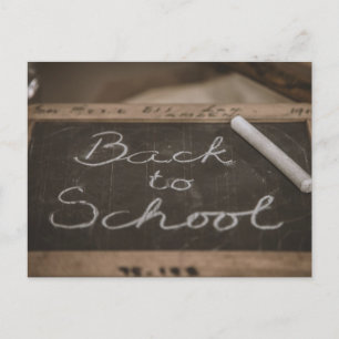 Cartes Pour Fêtes Annuelles Retour à l'école sur un tableau noir d'école ancie