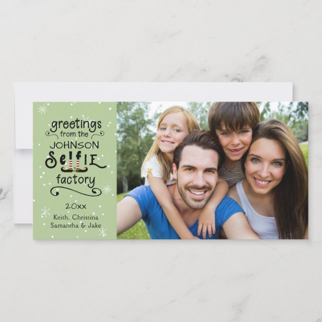 Cartes Pour Fêtes Annuelles Salutations de sELFie, neige sur vert (Devant)