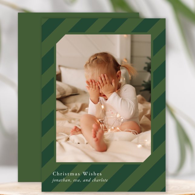 Cartes Pour Fêtes Annuelles Style Green Christmas Stripes Photo (Créateur téléchargé)