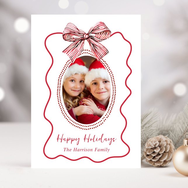Cartes Pour Fêtes Annuelles Whimsical Red Wavy Frame Bow Photo Noël (Share the love and warmth of the season with your personalized photo Christmas card)