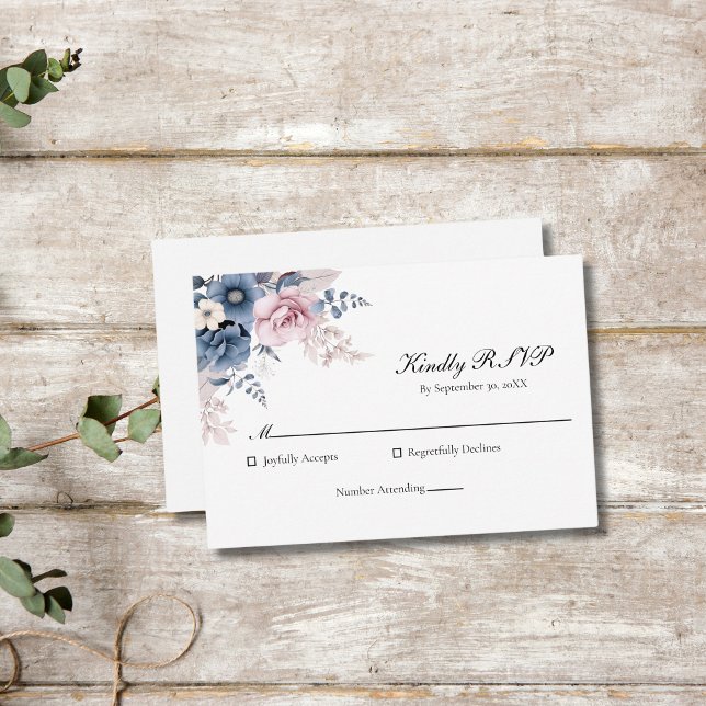 Cartons Réponse Dusty Blue Blush rose Floral élégant mariage (Dusty blue blush pink floral wedding RSVP card)