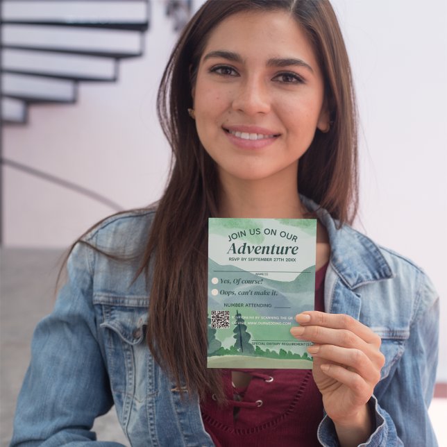 Cartons Réponse Emerald Greenery Mountain Pine QR Code Mariage (Créateur téléchargé)