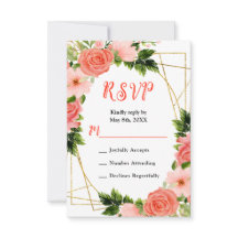 Roses rouges corail avec feuillage