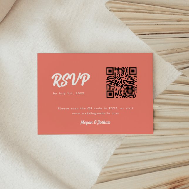 Cartons Réponse Script moderne Coral rose QR Code Mariage (Créateur téléchargé)