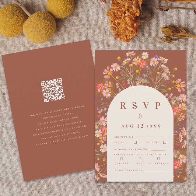 Cartons Réponse Terracotta Boho Fall Fleur sauvage Floral Repas Op (Terracotta and beige boho fall wildflower rustic floral arch wedding meal options and qr code rsvp )