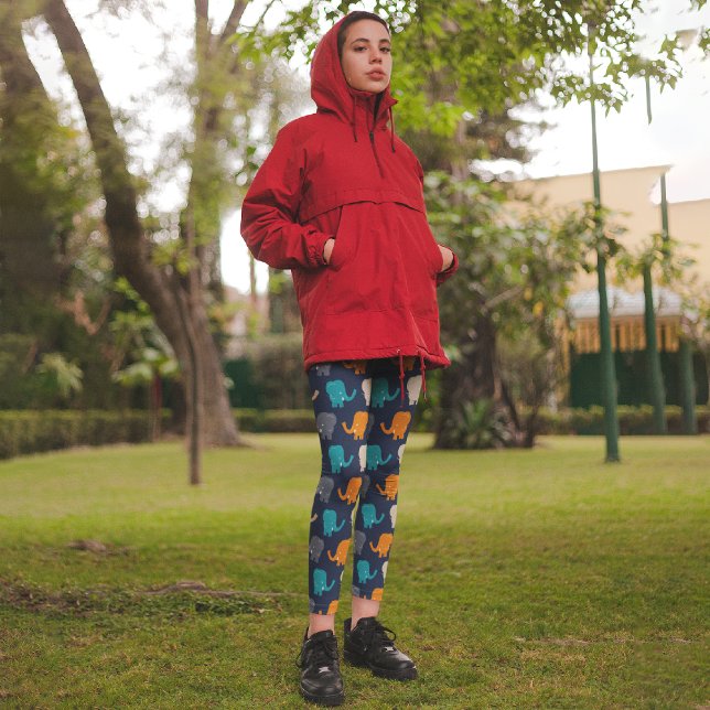 Cartoon Baby Elephant Capri Leggings (Von Creator hochgeladen)