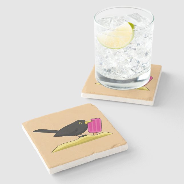 Cartoon Blackbird isst eine Eiscreme Steinuntersetzer (Seitenansicht)