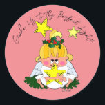 Cartoon Christmas Angel Holding Star Sticker<br><div class="desc">Dieser niedliche Cartoon Engel hat sich einen Stern eingefangen und hält fest an! Die Meldung "Führe uns zu ihnen perfektes Licht!" kann entfernt oder für eine benutzerdefinierte Nachricht geändert werden. Der Hintergrund von Rosa kann geändert werden. Original Cartoon von Linda Becker. Fügen Sie diesen kleinen Engel Ihren Weihnachtsbriefen, -paketen und...</div>