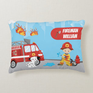 Cartoon des Kleinen Jungen Feuerwehrmann mit Vorna Dekokissen