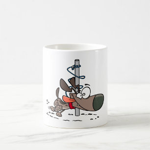 Cartoon Dog geknallt um den Pole mit Leine Kaffeetasse