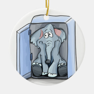 Cartoon-Elefant in einem Kühlschrank Keramikornament