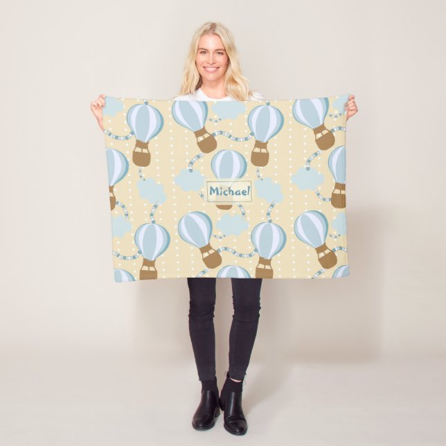Cartoon Heißluftballons und Wolken Kindermuster Fleecedecke (Beispiel)