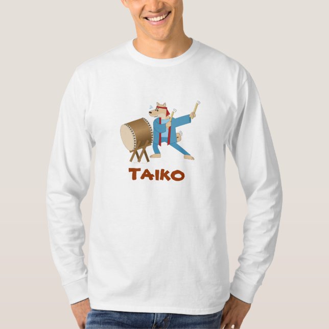 Cartoon-HundTaiko Spieler Taiko, der T-Shirt (Vorderseite)