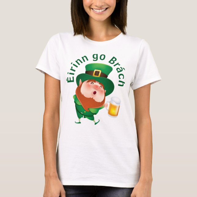 Cartoon Leprechaun avec T-Shirt de bière (Devant)