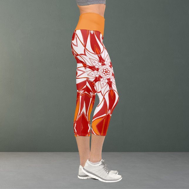 Cartoon Mandala Blume Rot Orange und Weiß Capri Leggings (Von Creator hochgeladen)