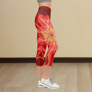 Cartoon Mandala Blume Rot und Orange Capri Leggings
