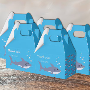 Cartoon schwimmend Hai Kind Geburtstag blauen Gefä Geschenkschachtel