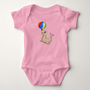 Cartoon Siegel spielen mit Ball Baby Strampler