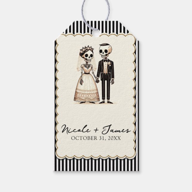 Cartoon Skelettbrücke + Groom Whimsical Wedding Geschenkanhänger (Vorderseite)