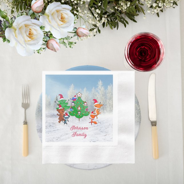 Cartoon Tiere tanzen um den Weihnachtsbaum herum Serviette (Cartoon Animals Dancing Around the Christmas Tree Paper Napkins)