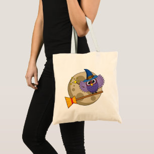 Cartoon Wizard Owl Flying on Broom Tragetasche