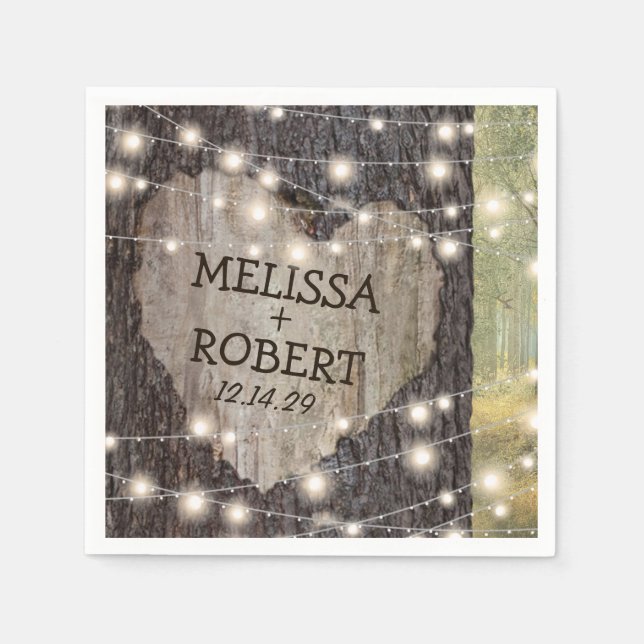 Carved Heart Tree Wedding | Rustikale String Light Serviette (Vorderseite)
