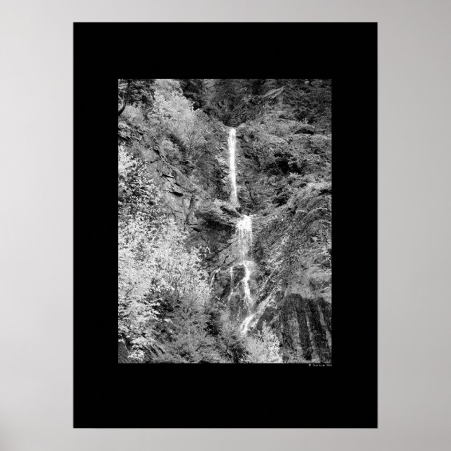 Cascade Loop - Waterfall Poster (Vorne)