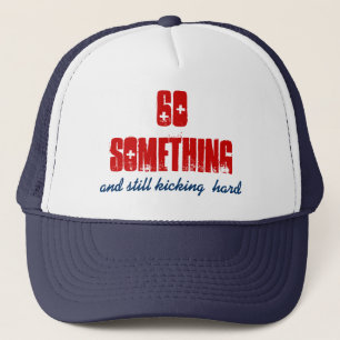 Casquette Anniversaire 60 d'amusement quelque chose rouge