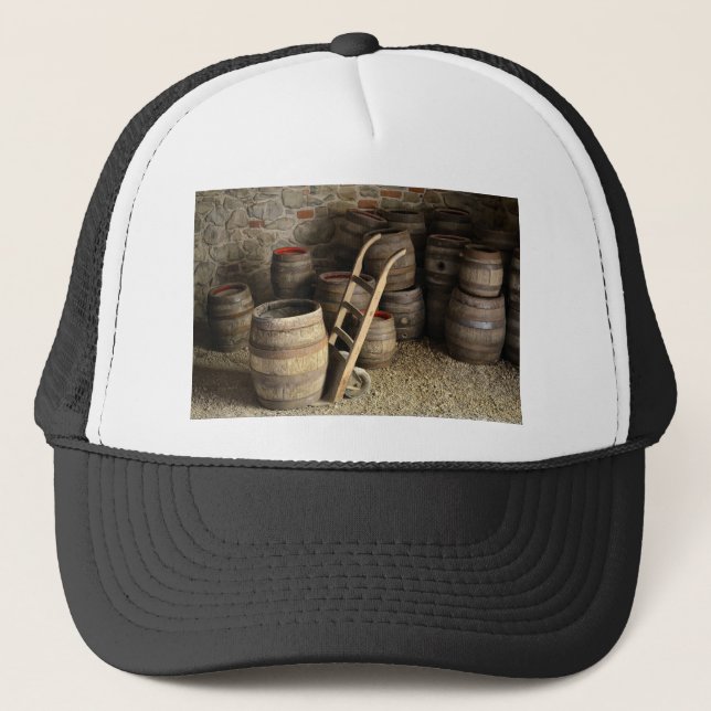 Casquette Barils De Vin Au Sous-Sol (Devant)
